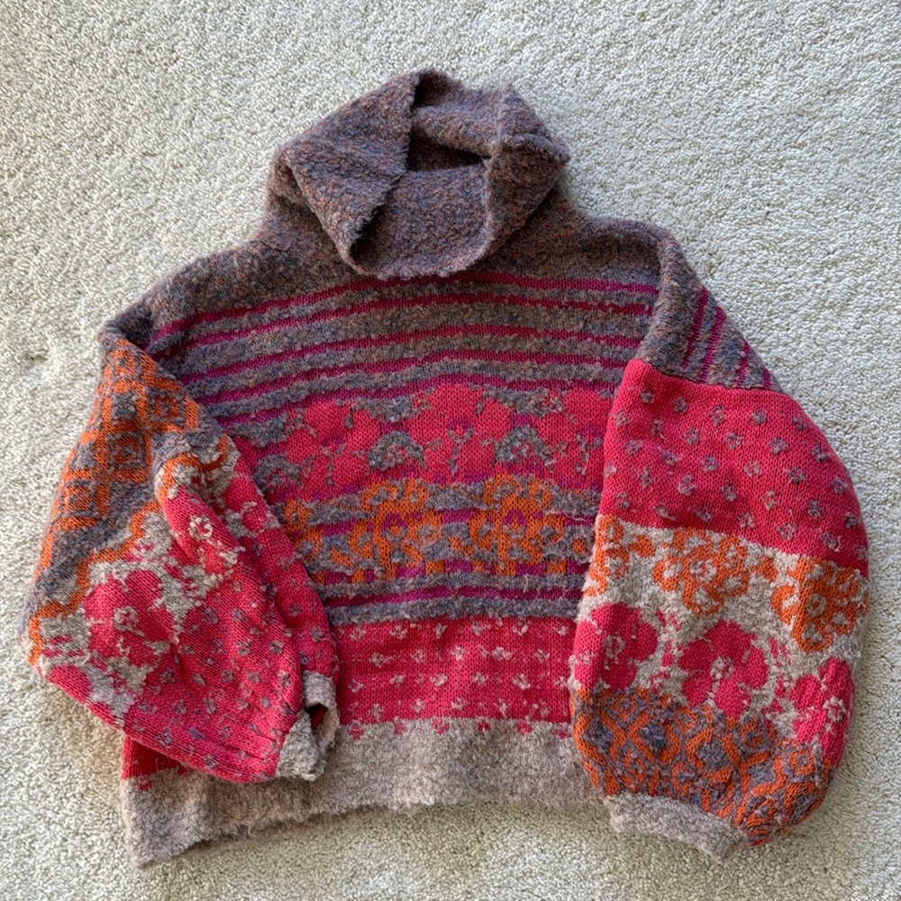 Colorful Floral Funnel Neck Sweater!